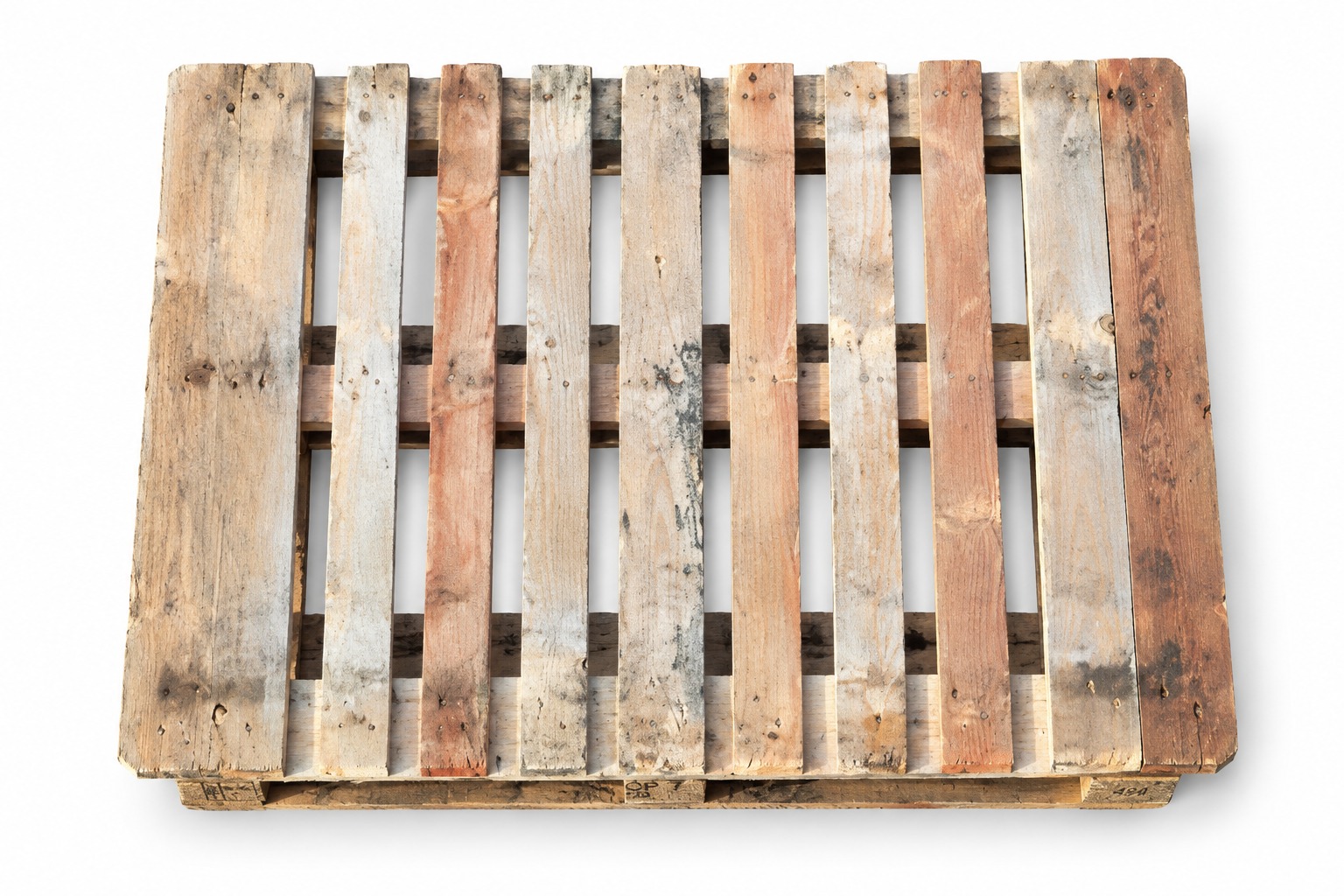 CP7 wooden pallet 1300 x 1100 mm - top view