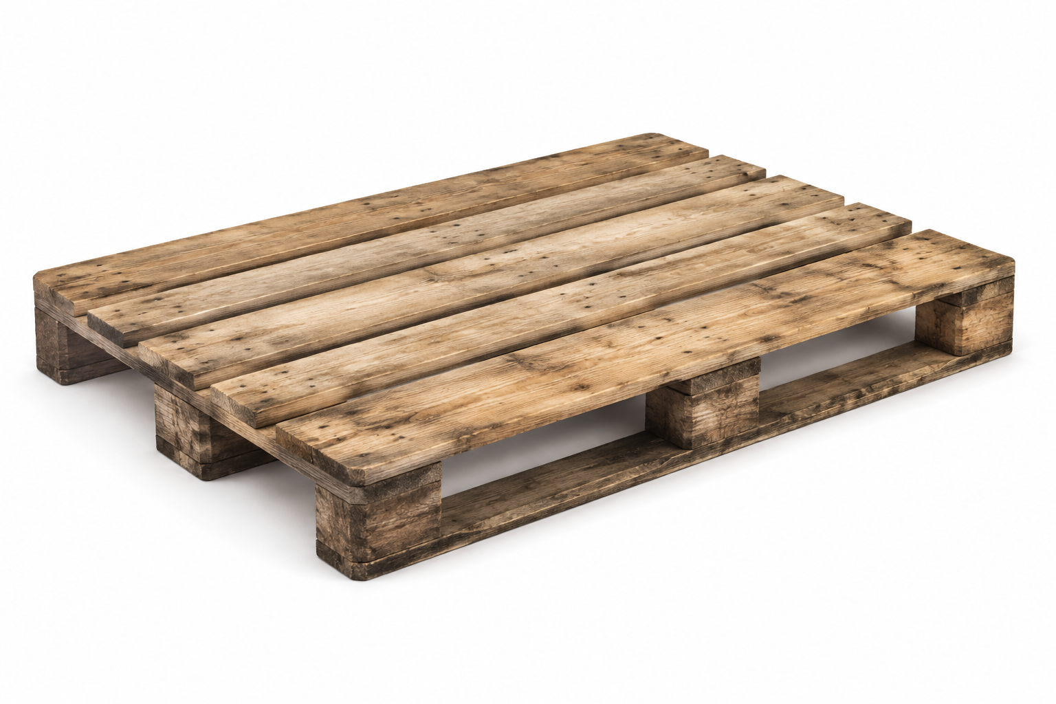 Grade 4 Euro-size wooden pallet 1200 x 800 mm, three-quarter view