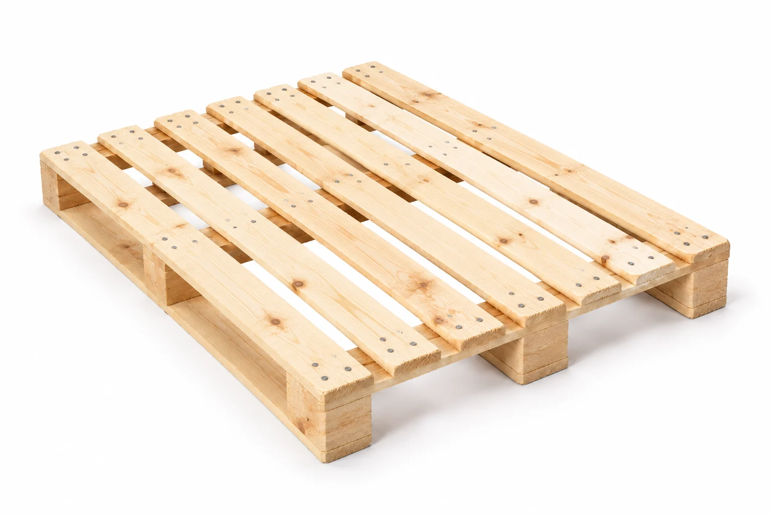 New lightweight Euro-size wooden pallet, 1200 × 800 mm